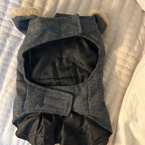 Small Dog Jacket with Fur Trim. NWOT - Picture 3 of 3